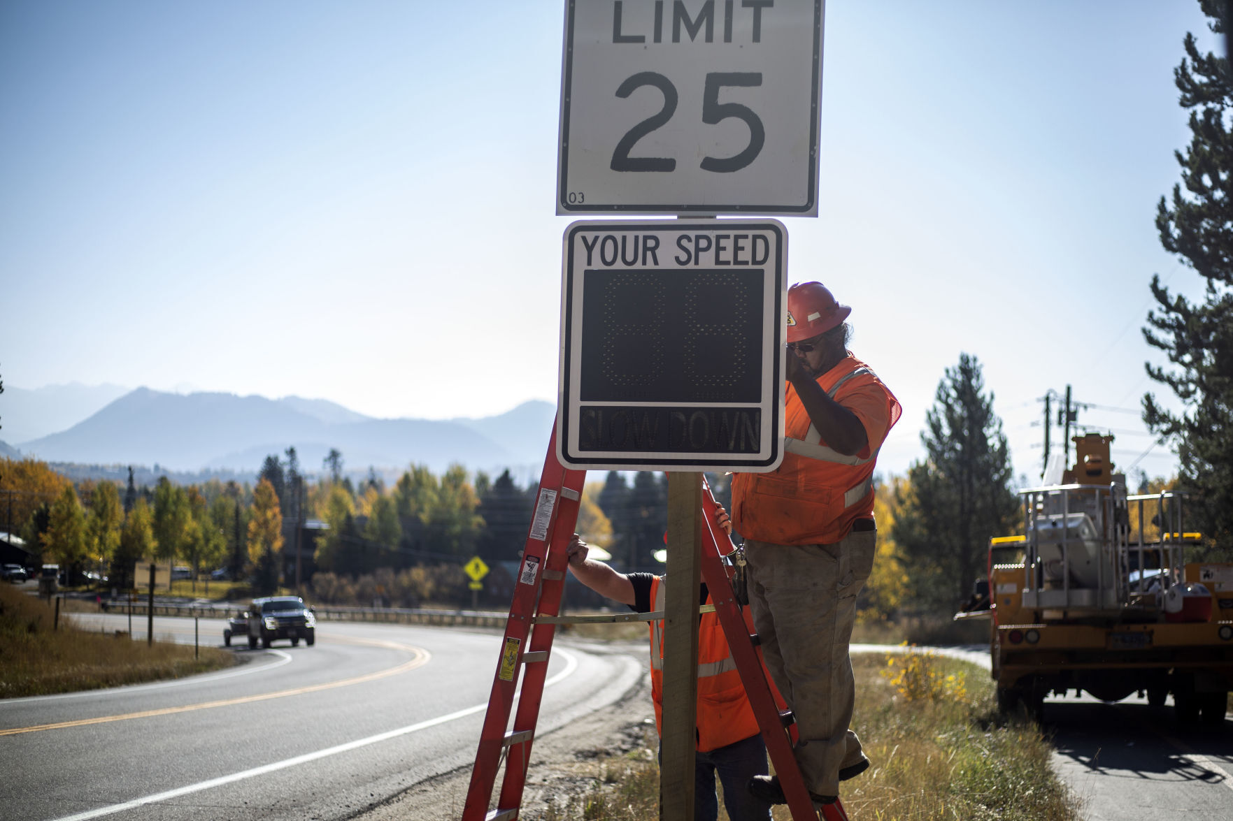 New speed signs aim to reduce Wilson-area wildlife deaths